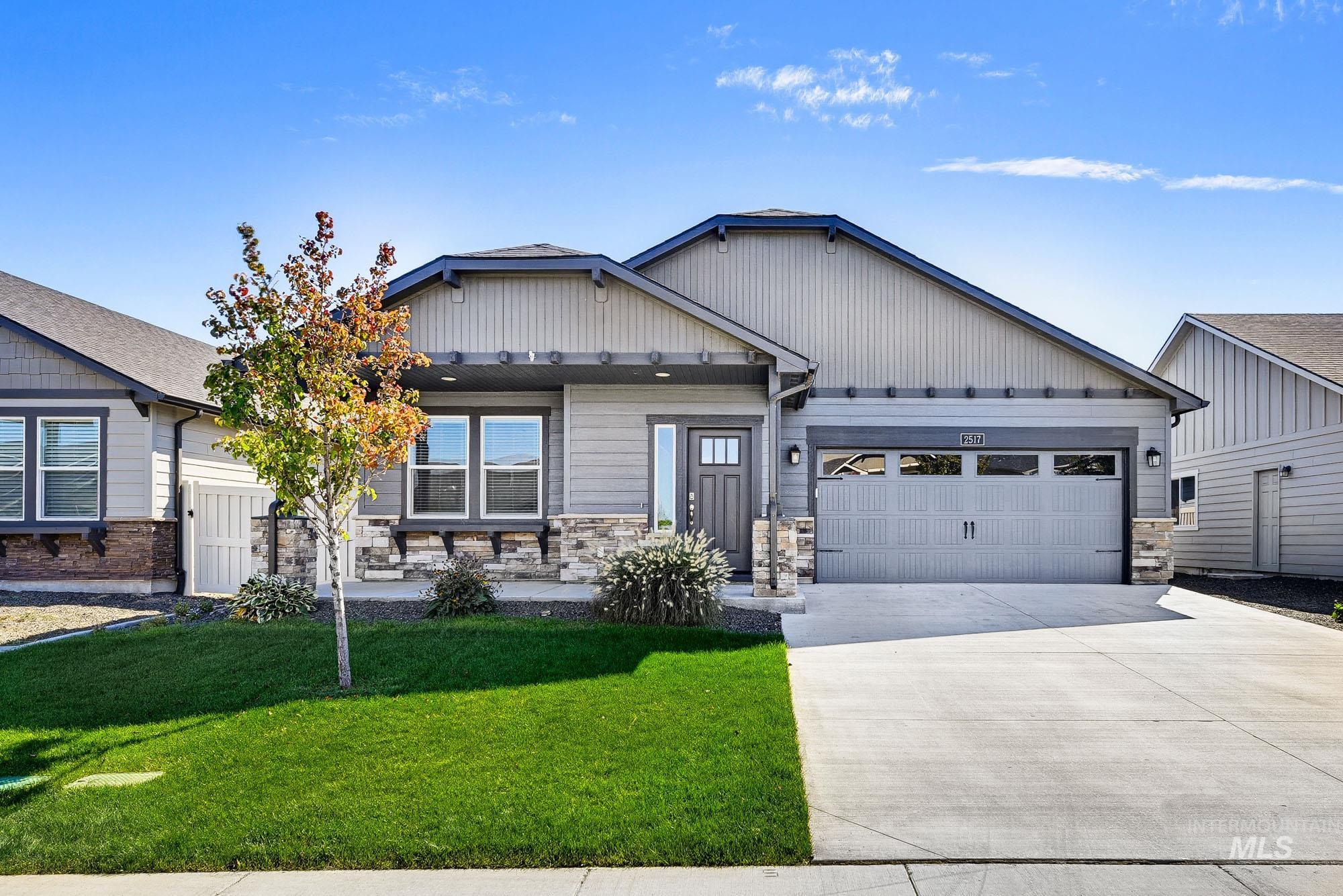 2517 W Skylar St — photo