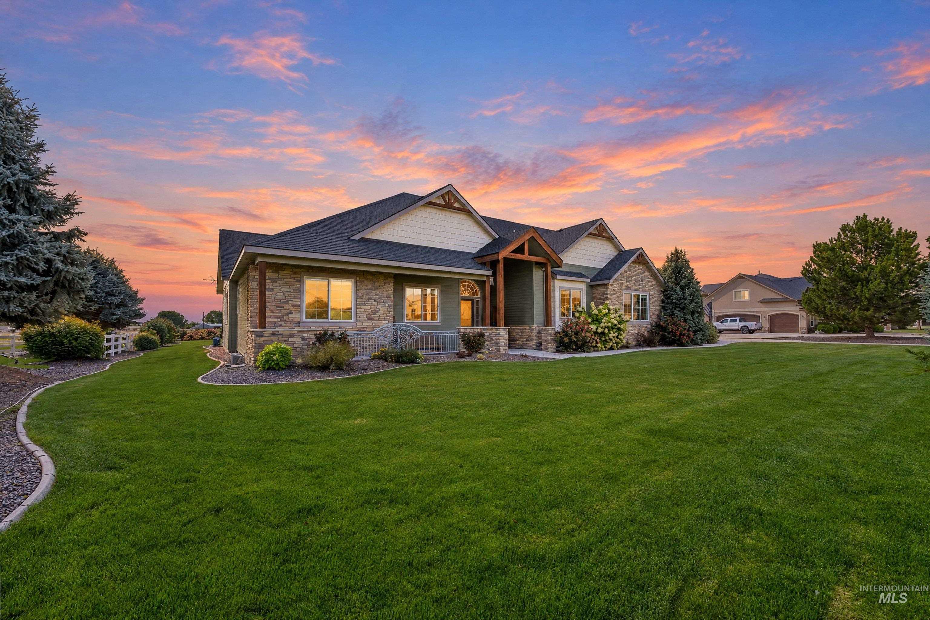71 Arabian Way — photo