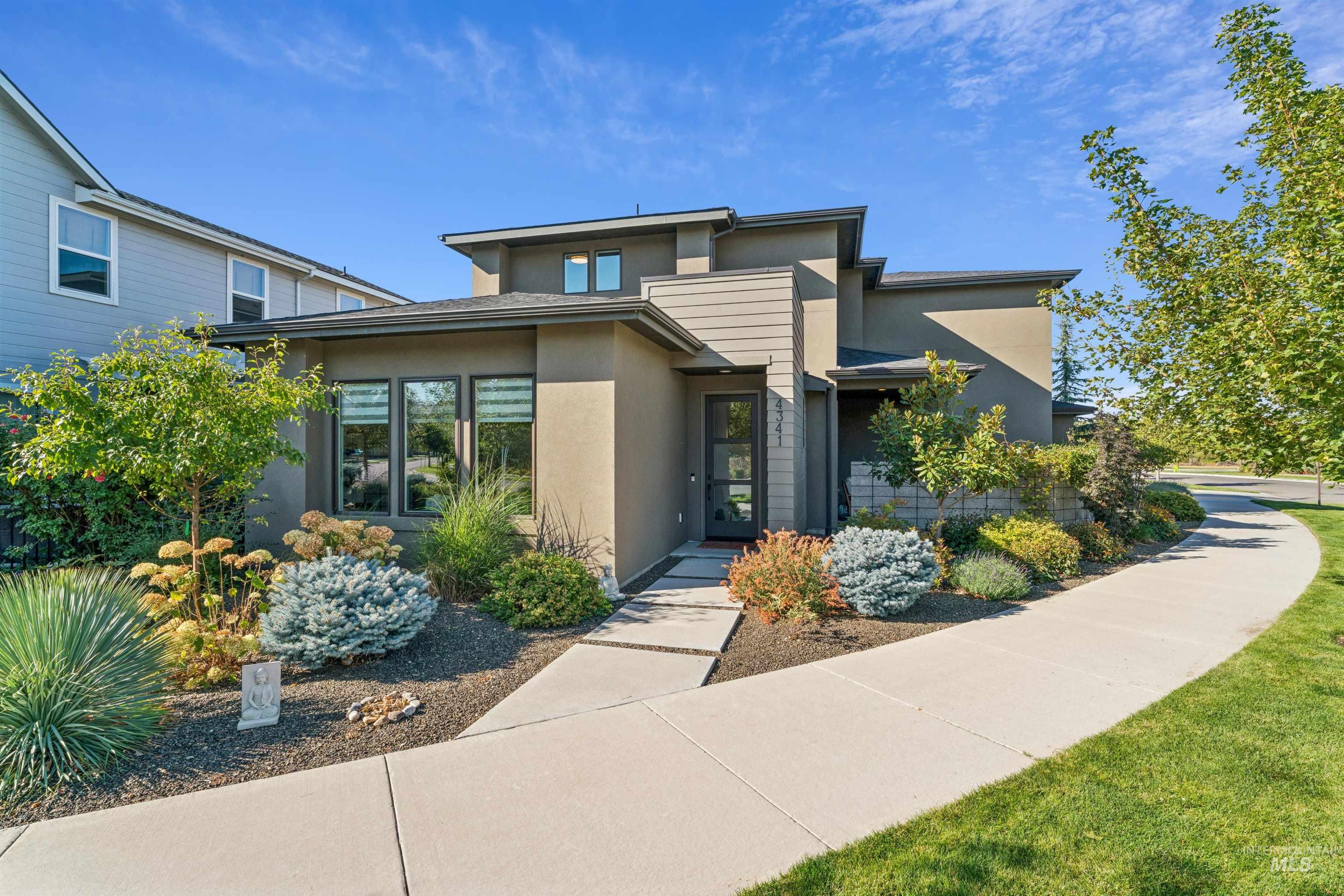 4341 E Rivernest Dr — photo