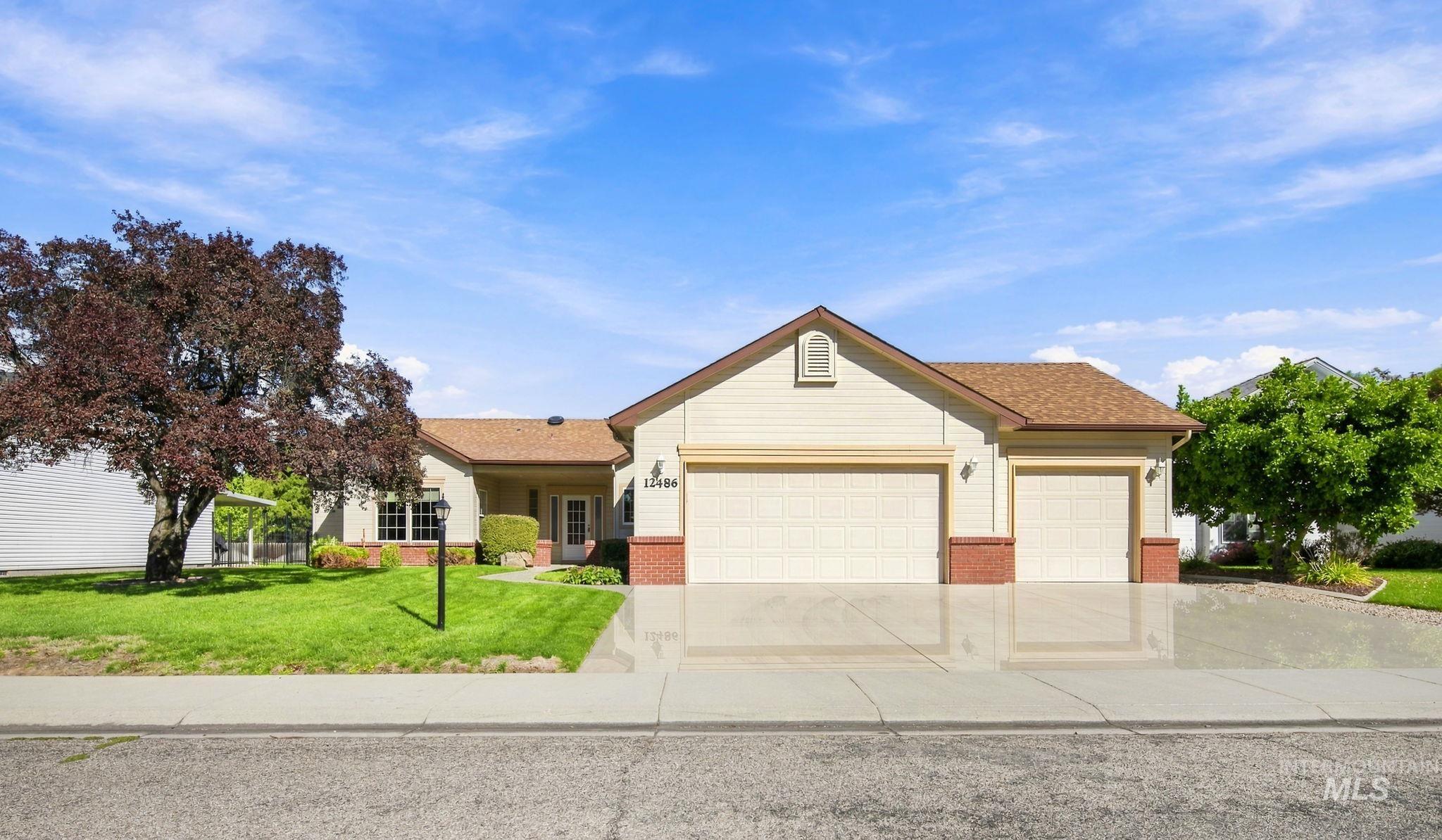 12486 W Meadow Wood Dr — photo