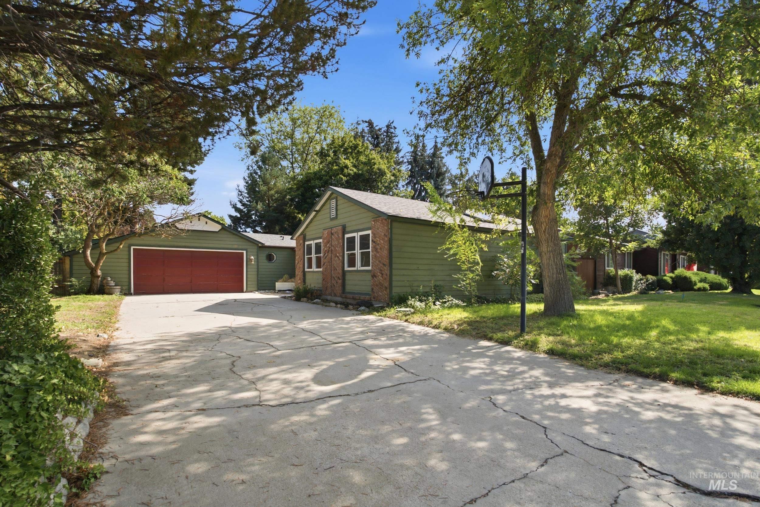 5057 W Harbourview Drive — photo