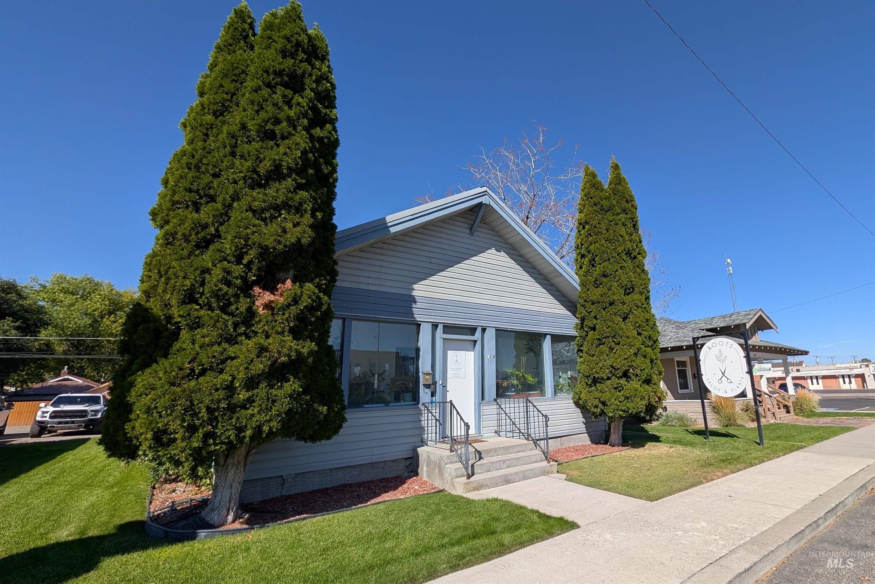 1518 Overland — photo