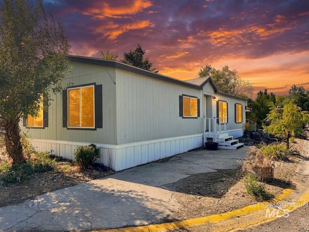 701 Monte Vista Dr #44 — photo