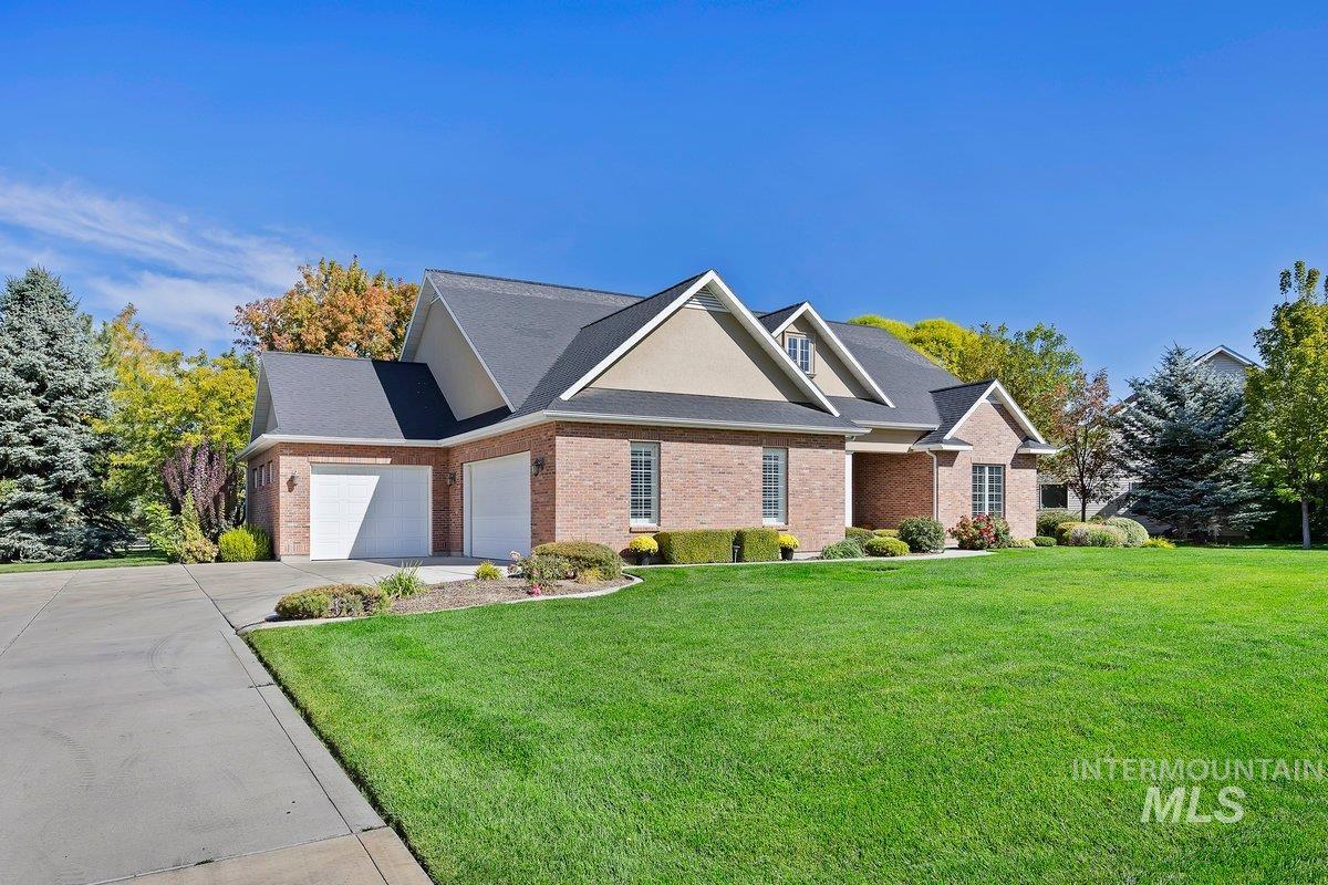 3249 Longbow Dr — photo