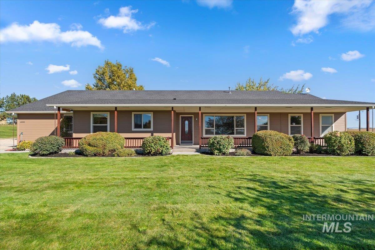 24240 Tiger Lane — photo