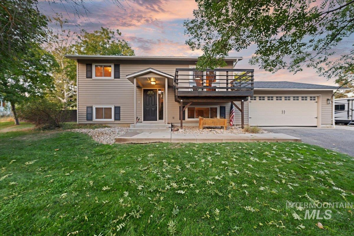 10028 W Cayuse Ln. — photo