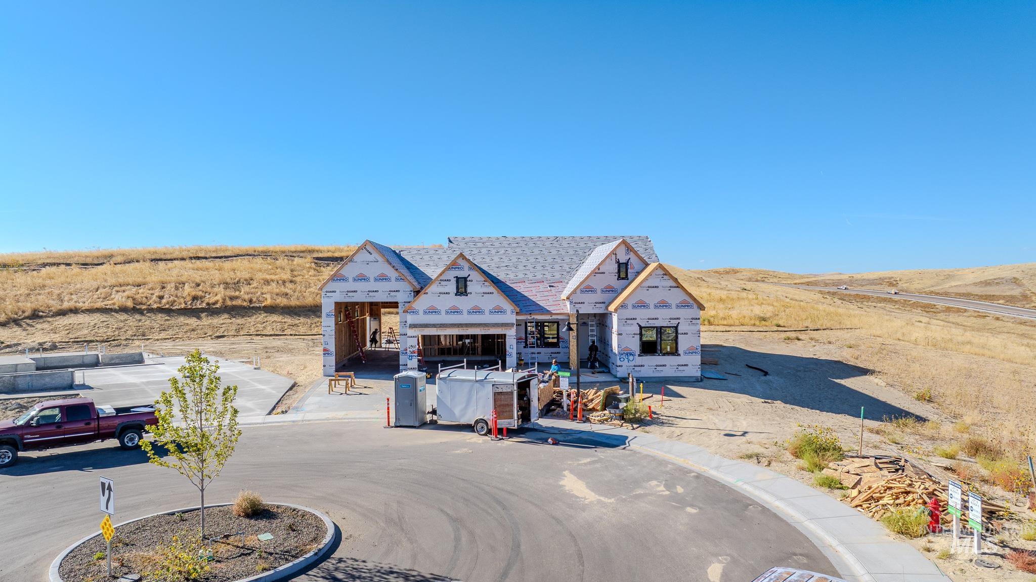 6901 W Danes Ct — photo