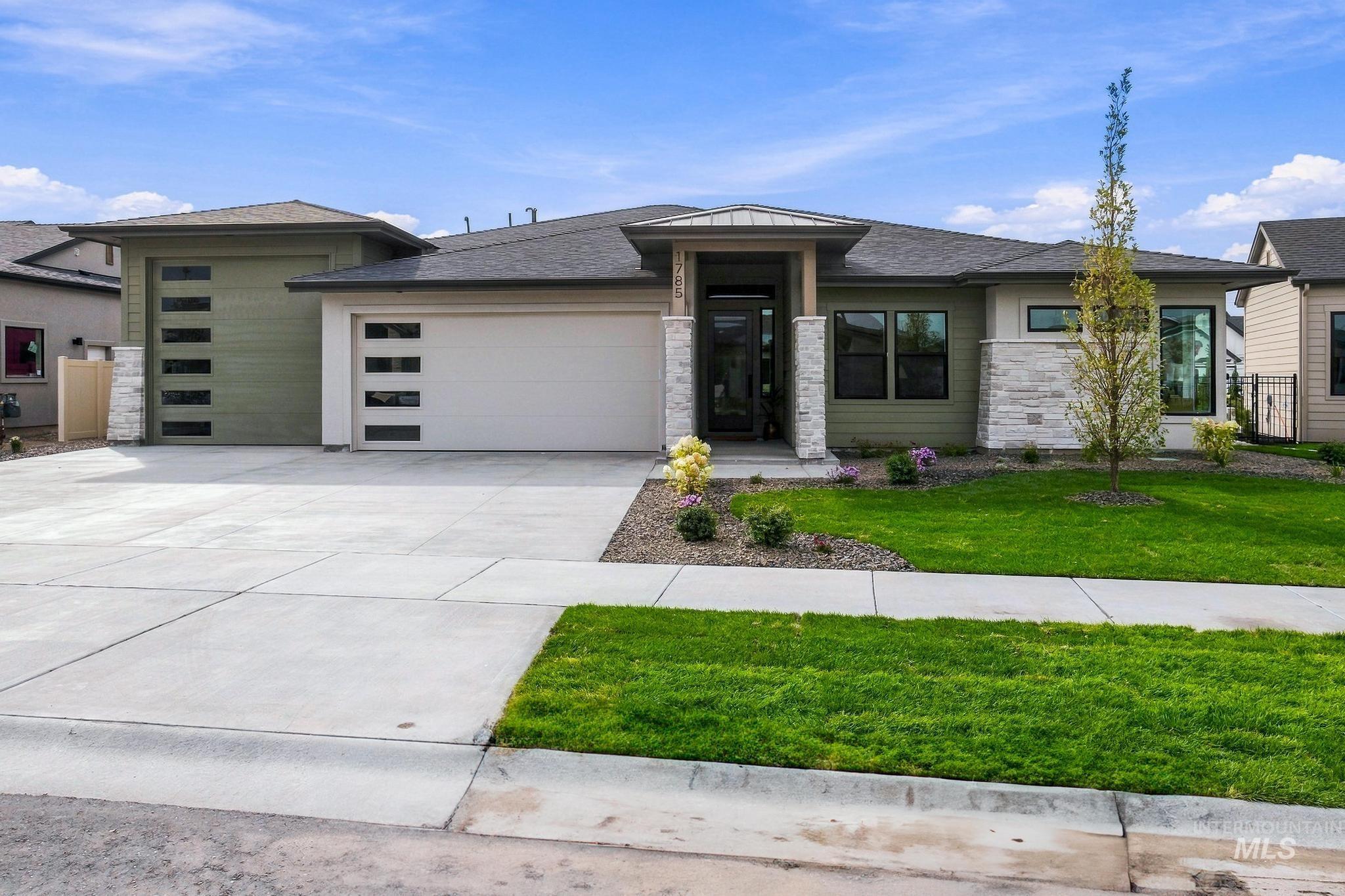 1785 W Lone Mountain Dr. — photo