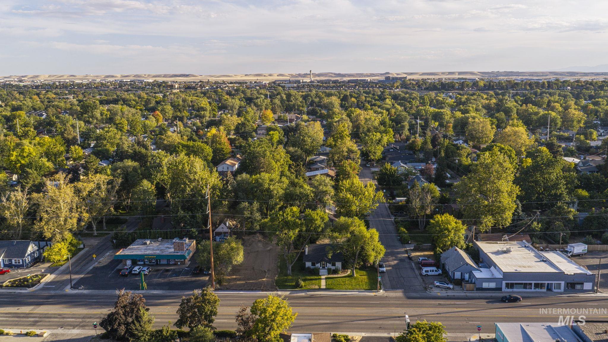 3113 W. Overland Road — photo
