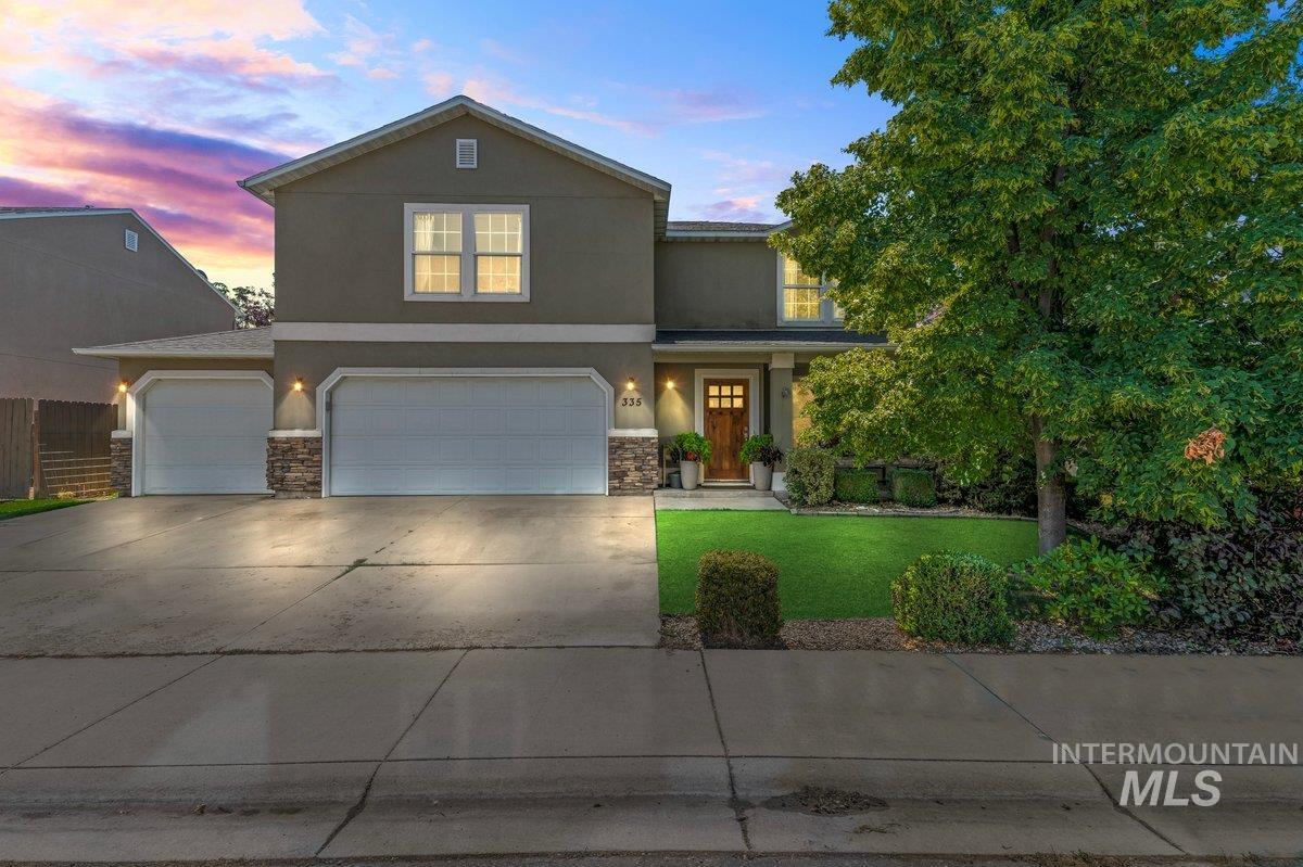 335 E Willowcreek Dr — photo
