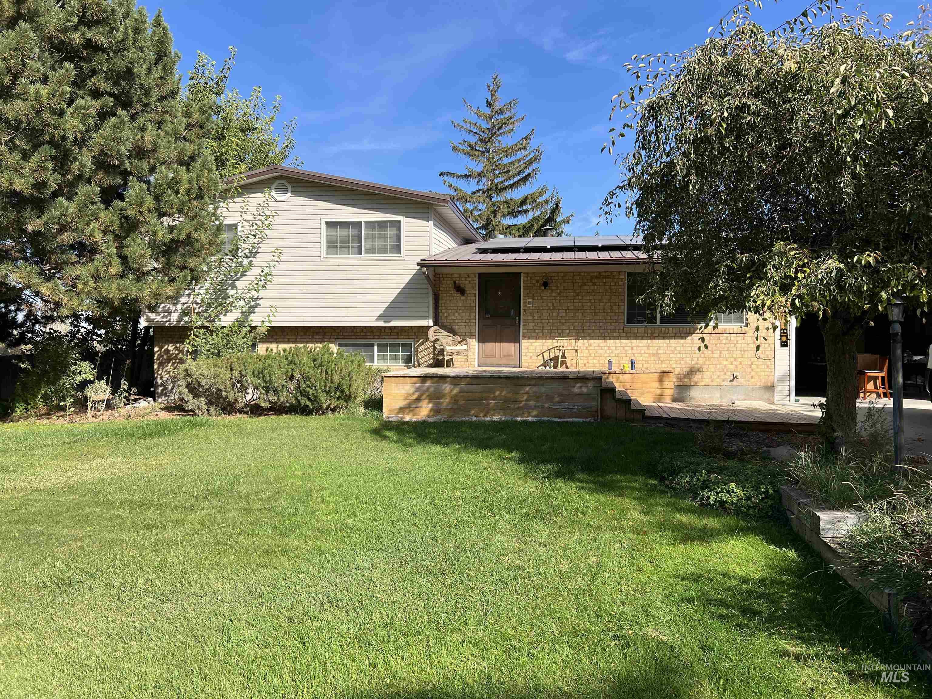 186 Clear Spring Dr — photo