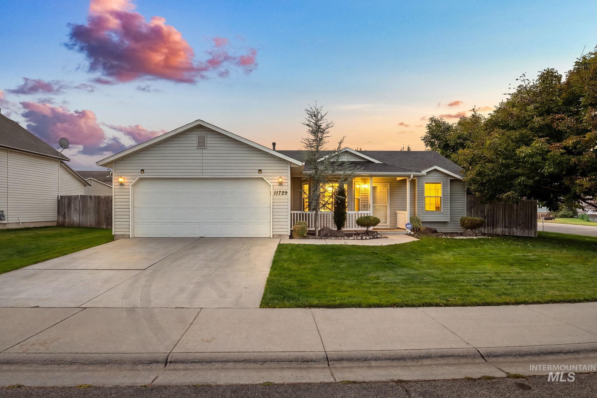 11729 W Shetland Dr. — photo