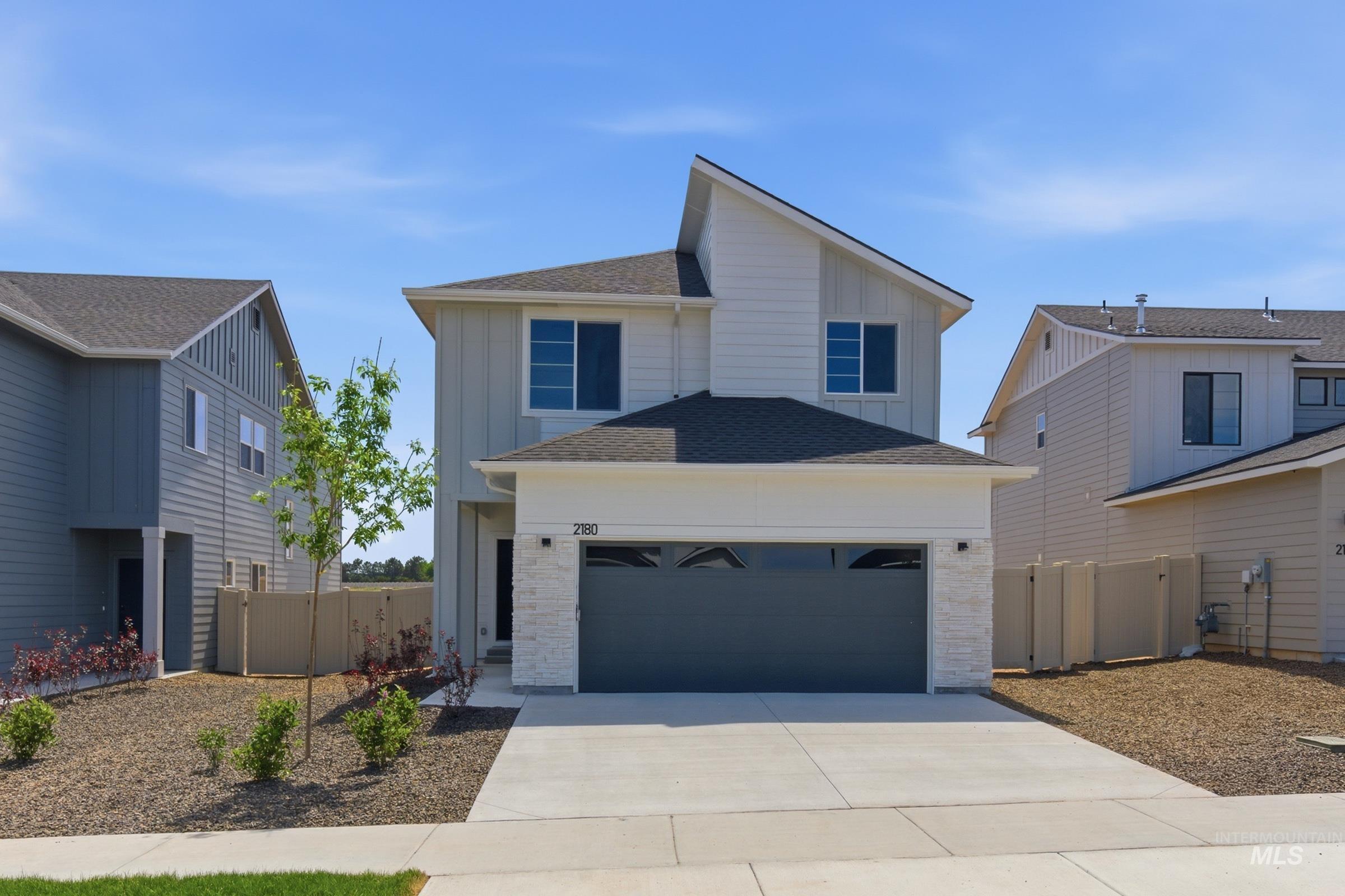 1375 W Braden Dr — photo