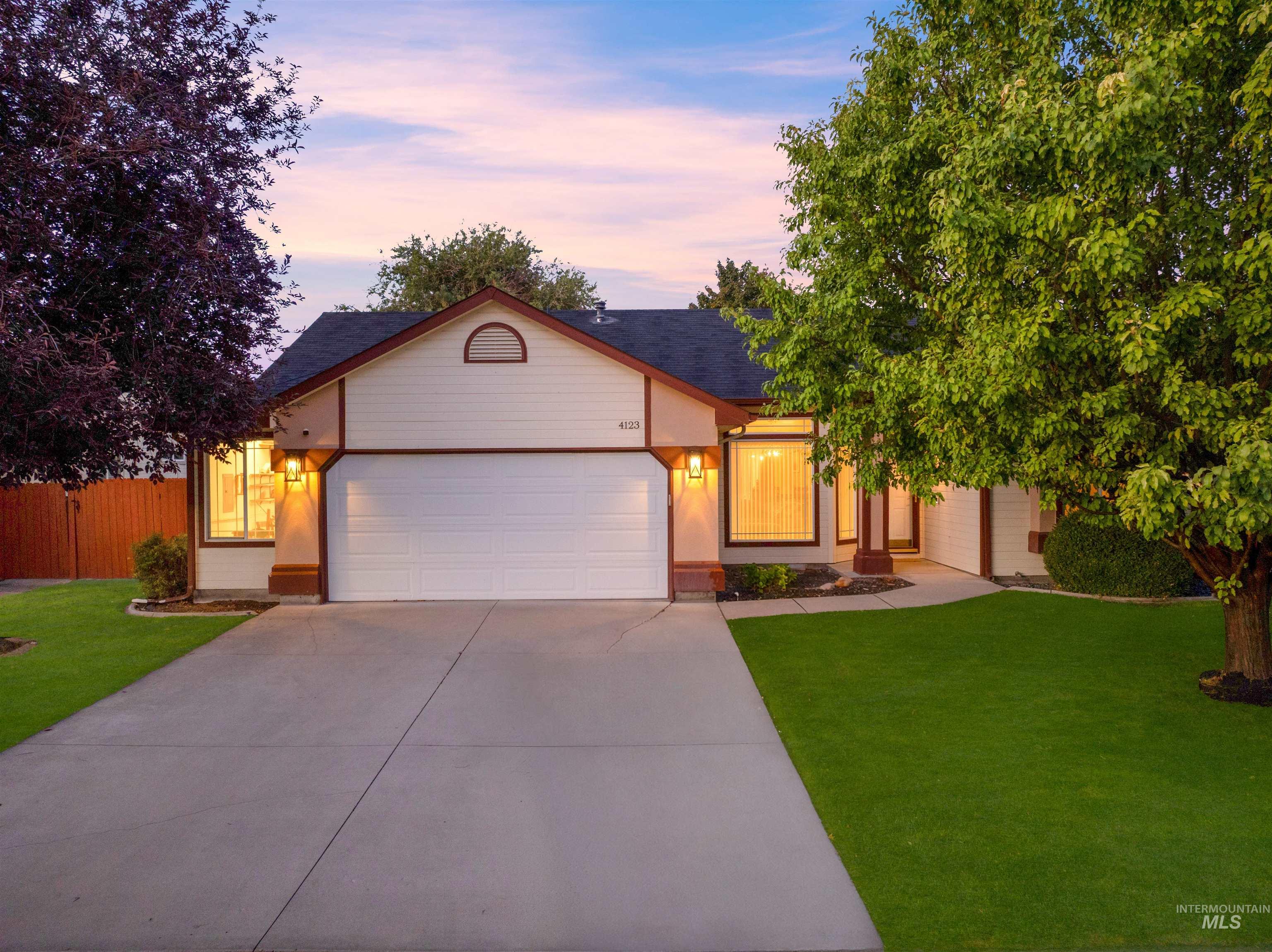 4123 E Park Ridge Drive — photo
