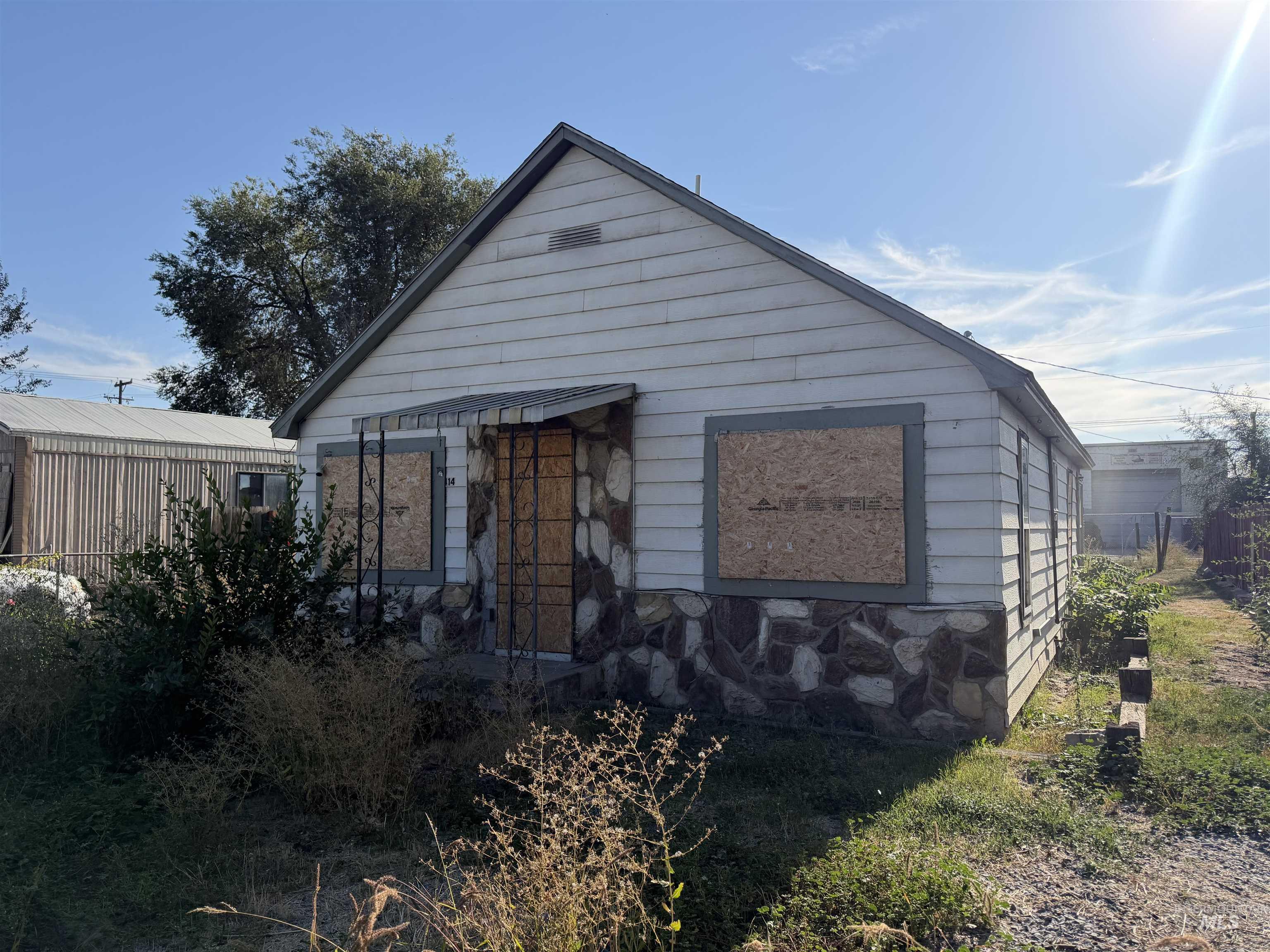 414 E E Chicago, Caldwell, ID 83605 — photo 2