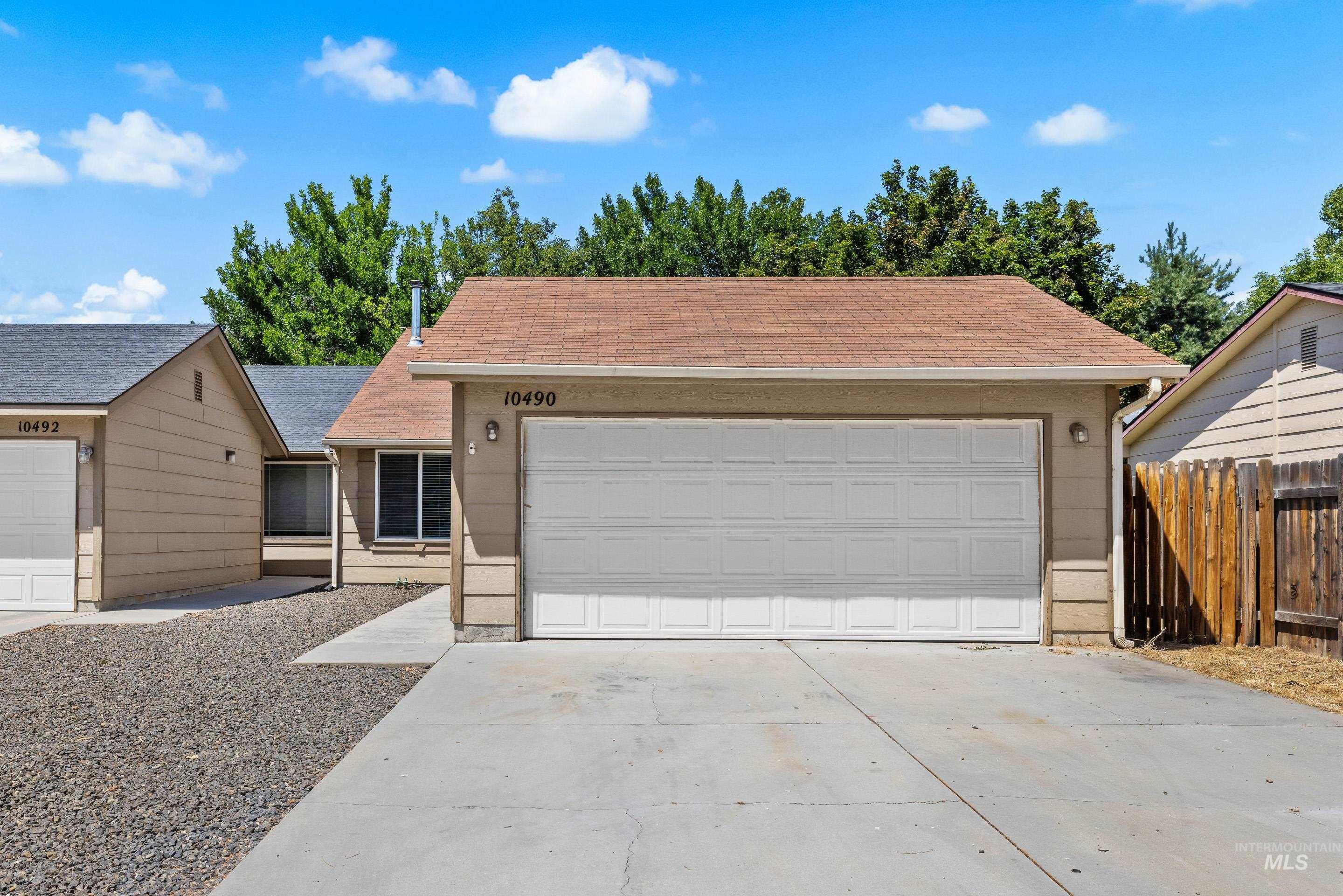 10490 W Cory St — photo