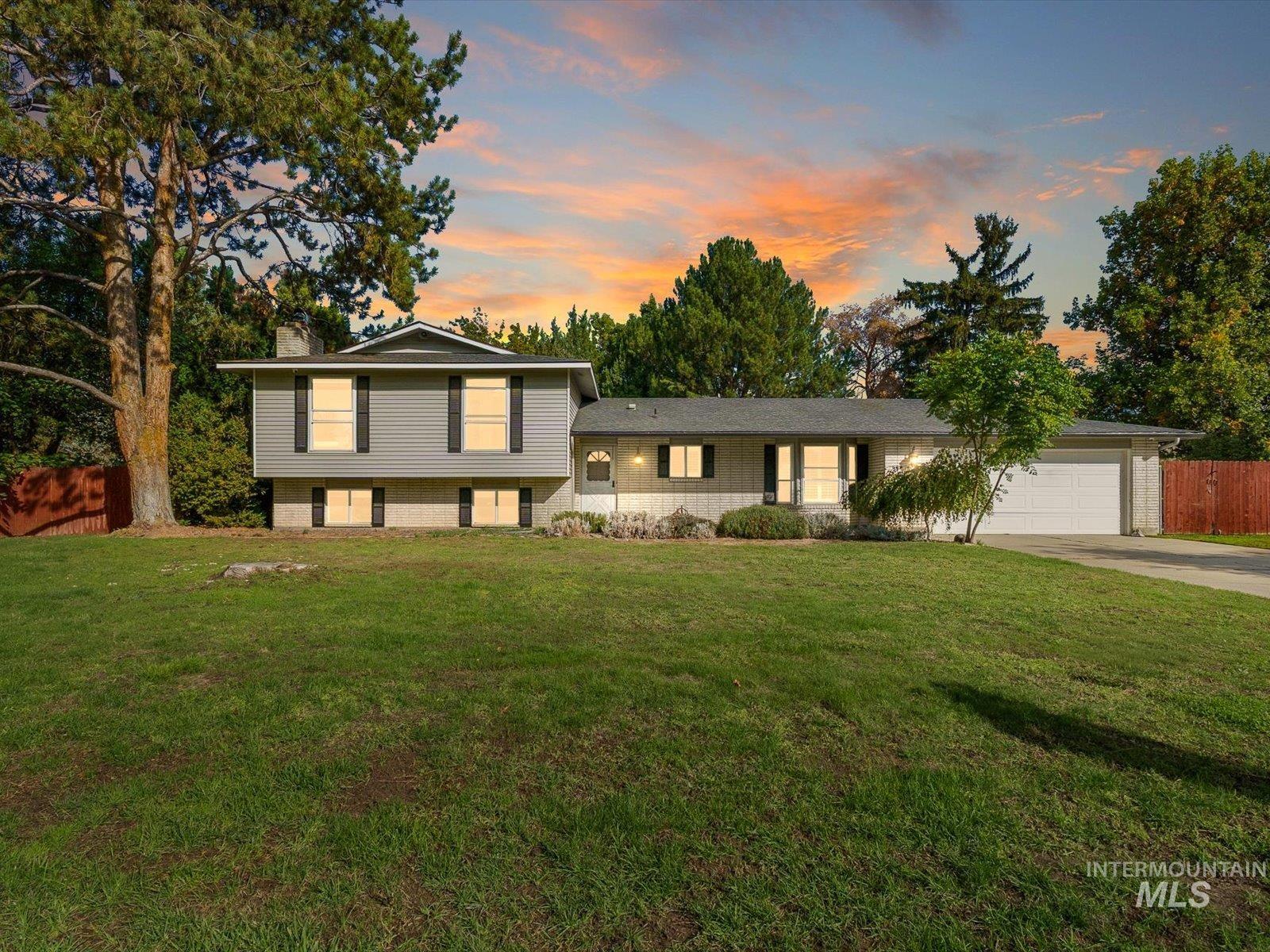 12508 W Freedom Dr — photo