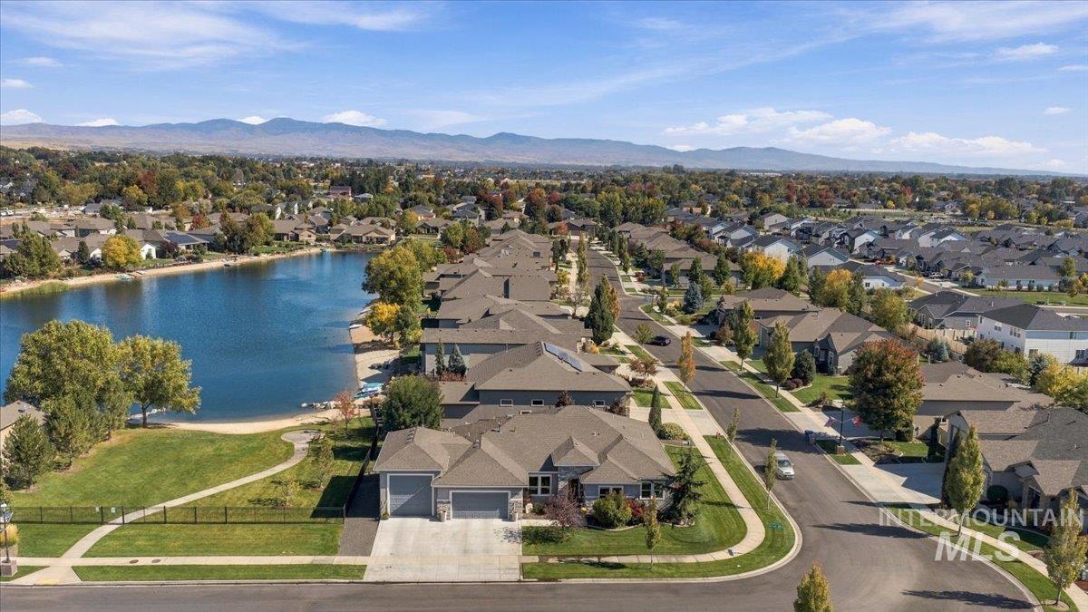1360 N Bowknot Lake Way — photo