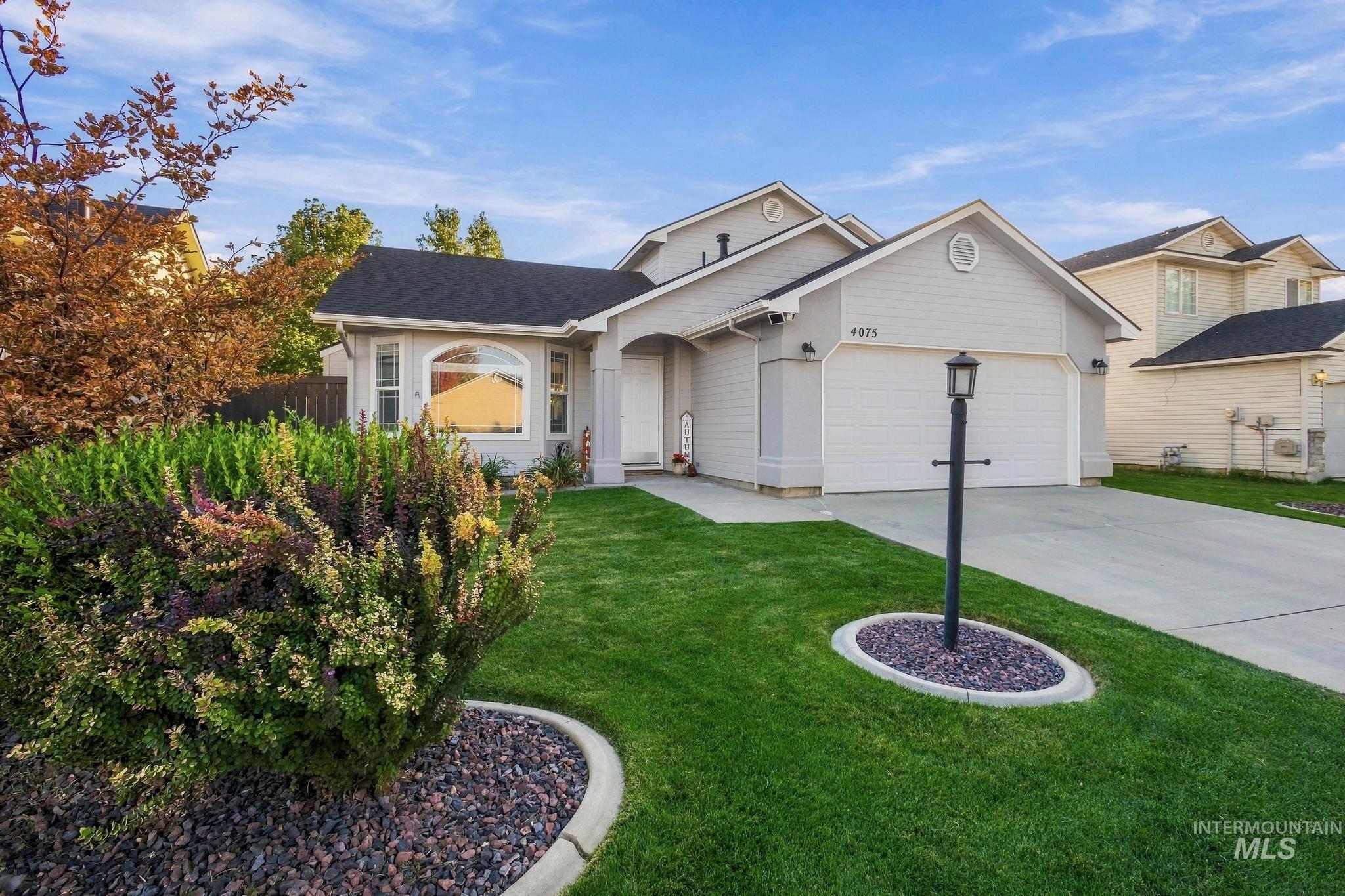 4075 W Bedrock Dr — photo