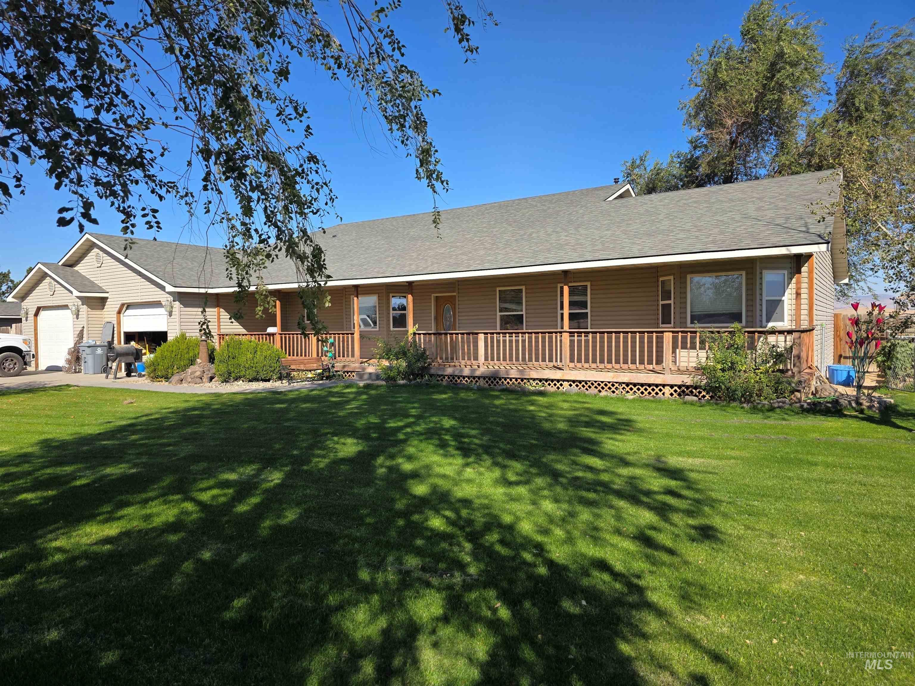 2358 SW Buckey Drive — photo