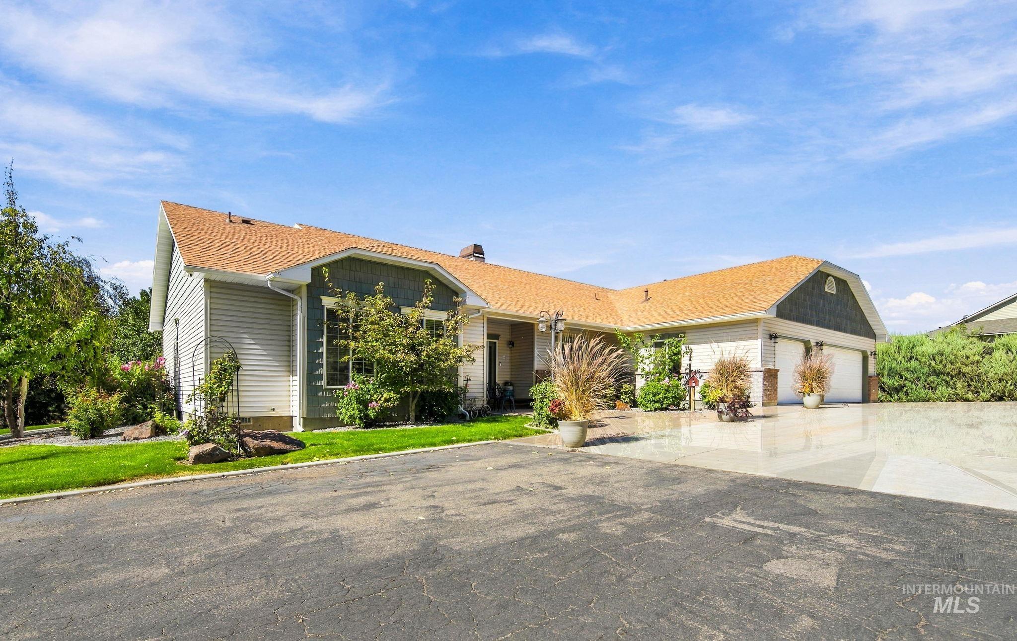 30 Mcginnis Drive — photo