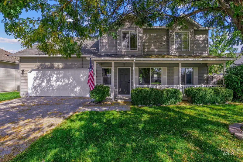 312 E Snowy Owl Street — photo