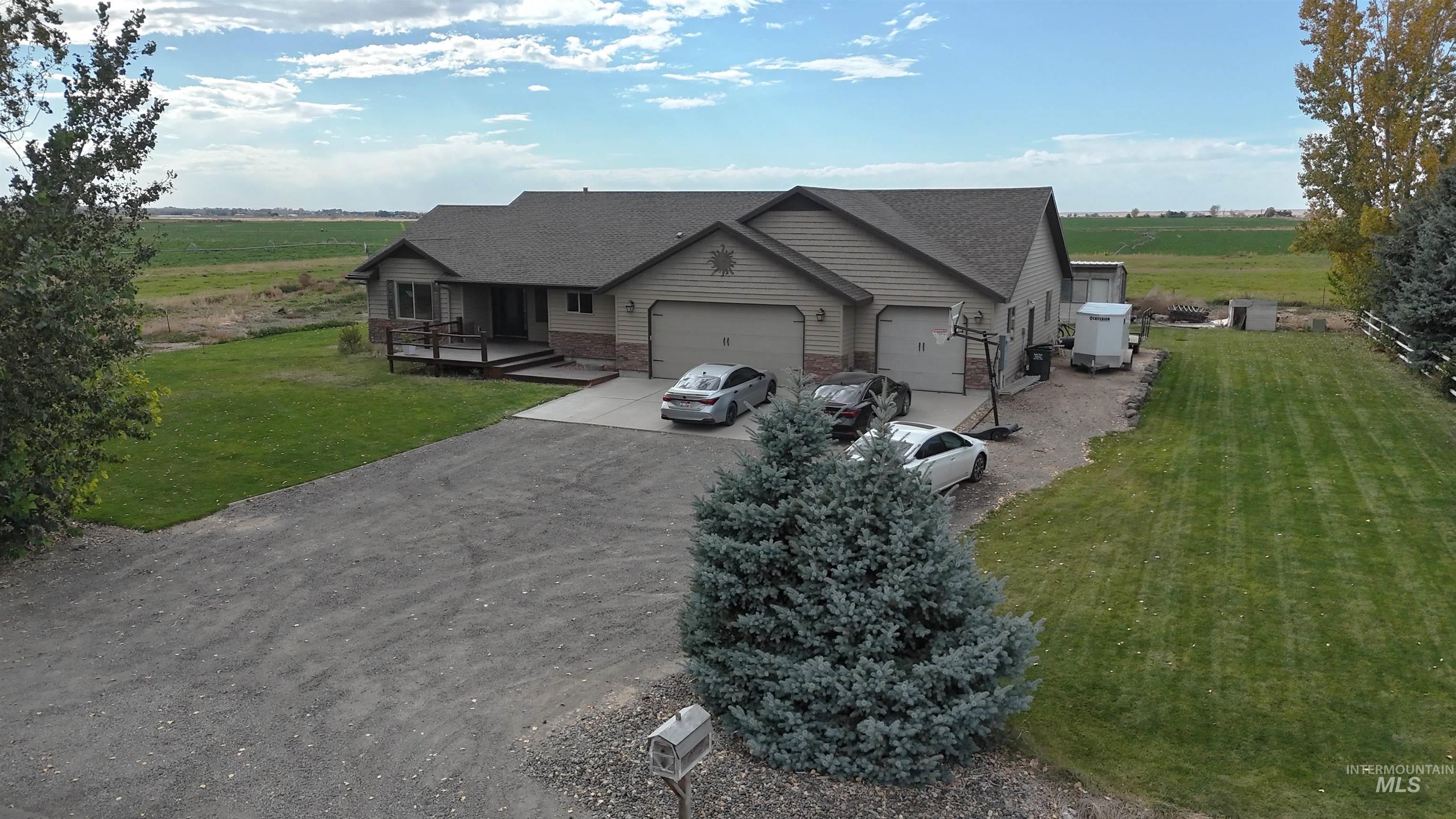 1435 South 2000 East, Gooding, ID 83330 — photo 2