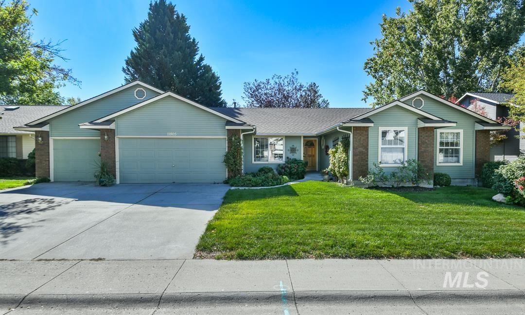 11805 W Hickory Dr — photo
