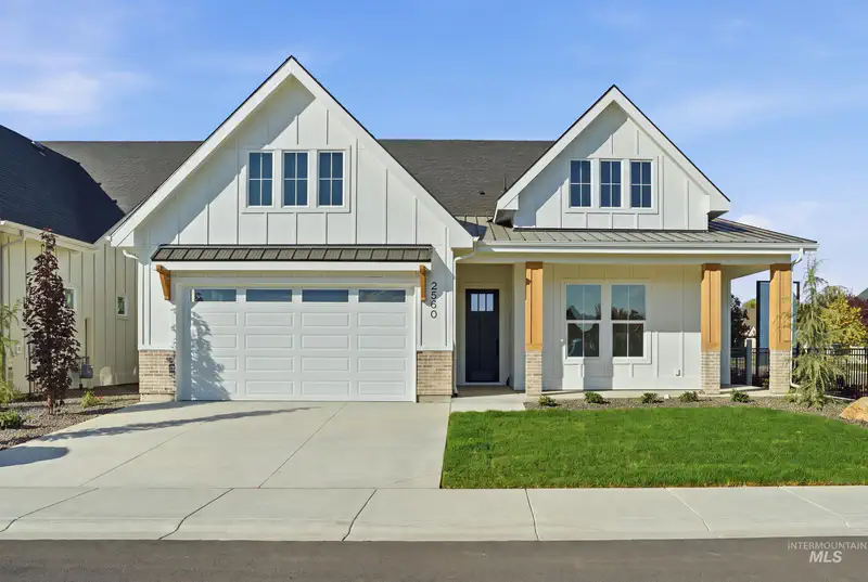 2530 E Eagle View St. — photo
