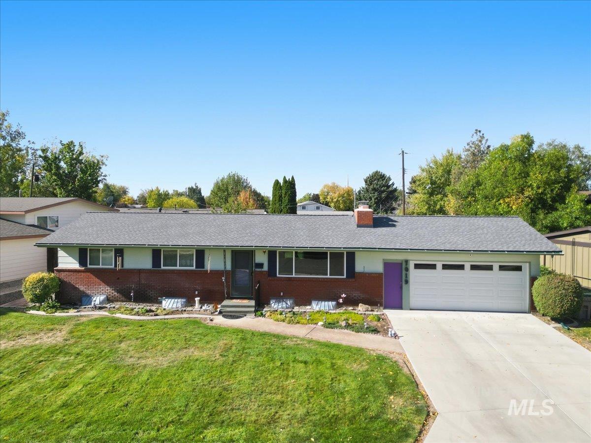 7019 W Rosewood Dr — photo