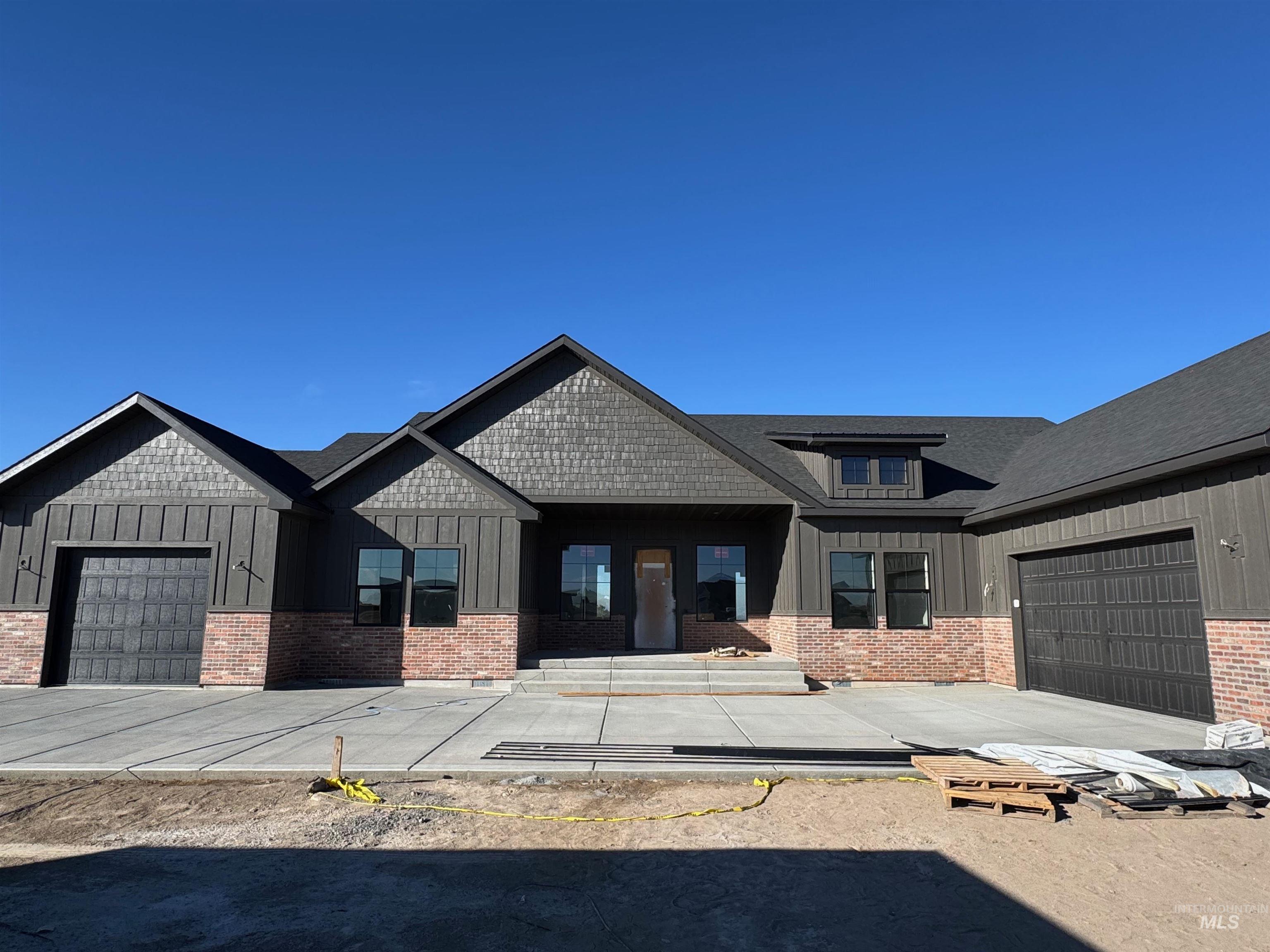 3710 N 2416 E — photo
