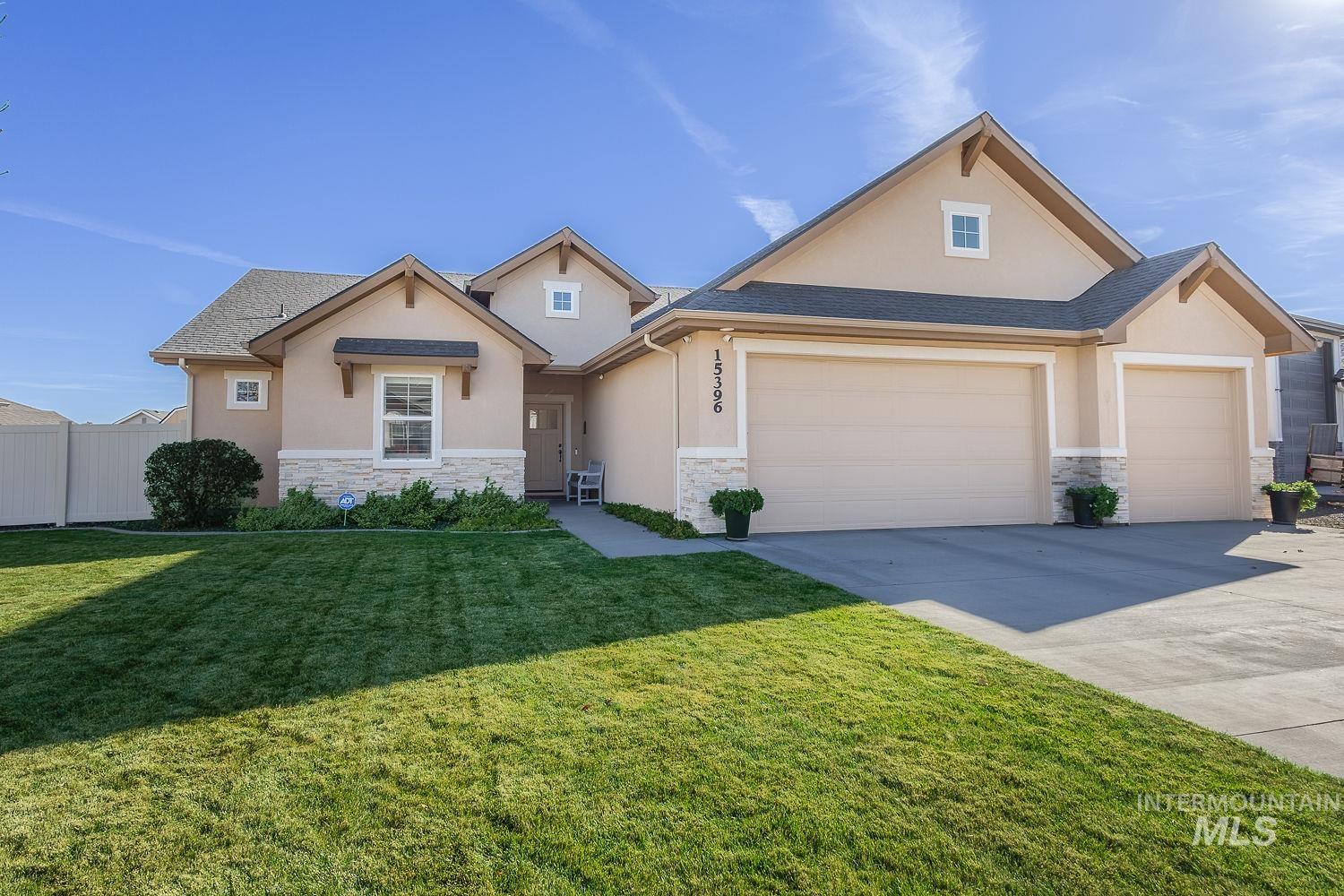 15396 Flora Springs — photo