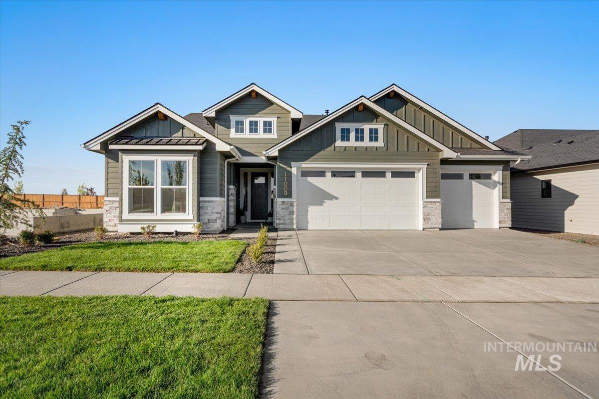 1935 W Smokey Lake Dr. — photo