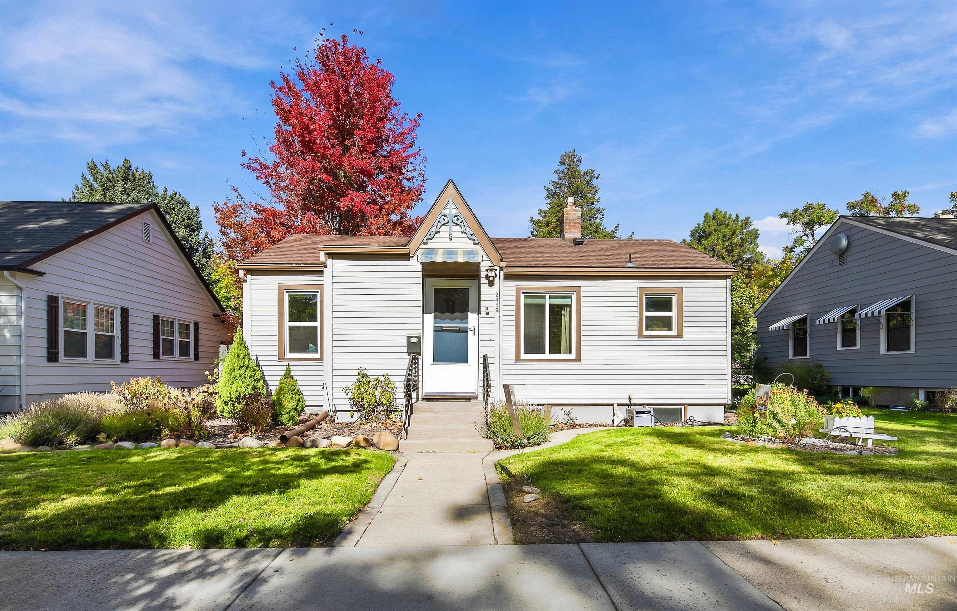 2412 W Bannock St — photo