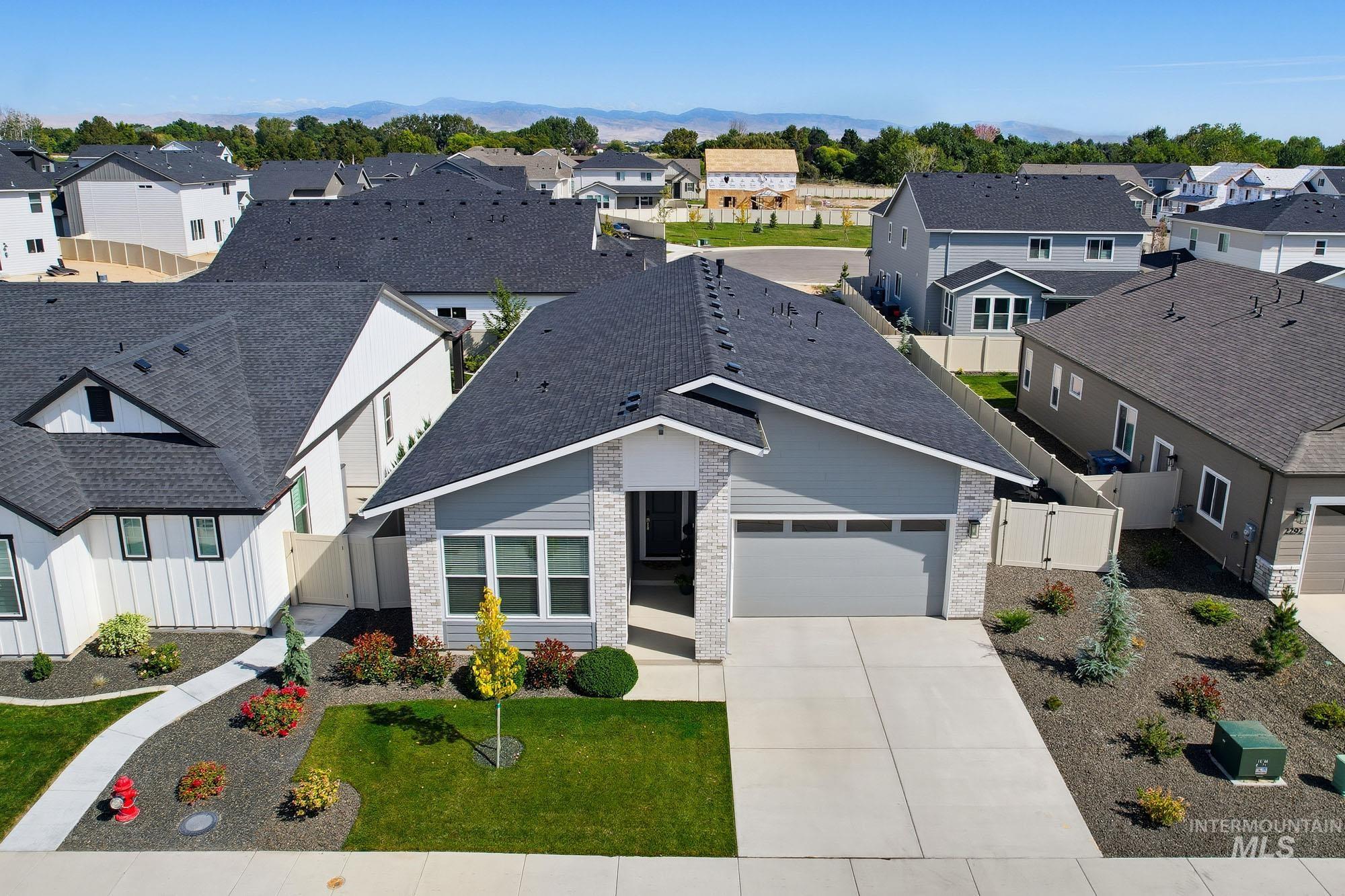 2306 Ice Fire Ave — photo