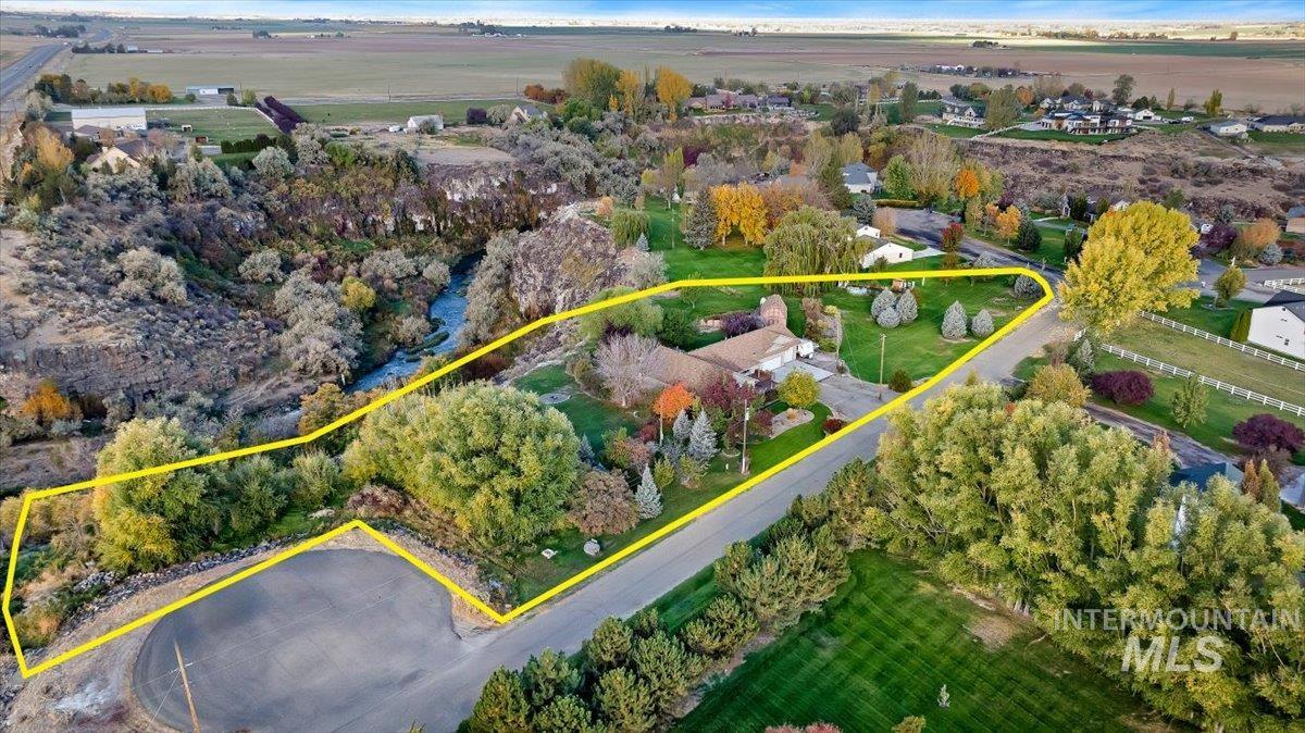 4109 Creekview Dr — photo