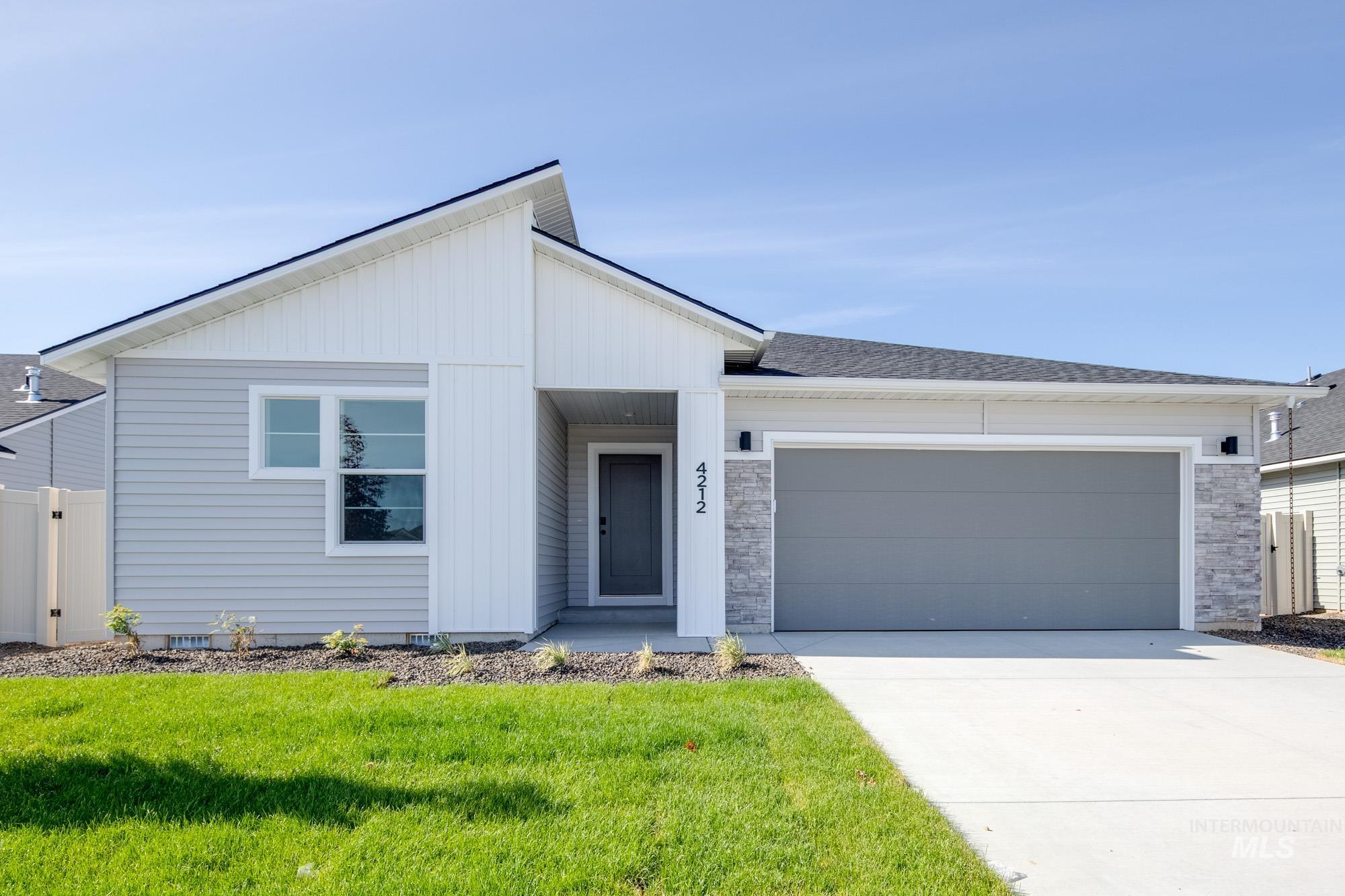 2374 W Tar Sands Dr — photo