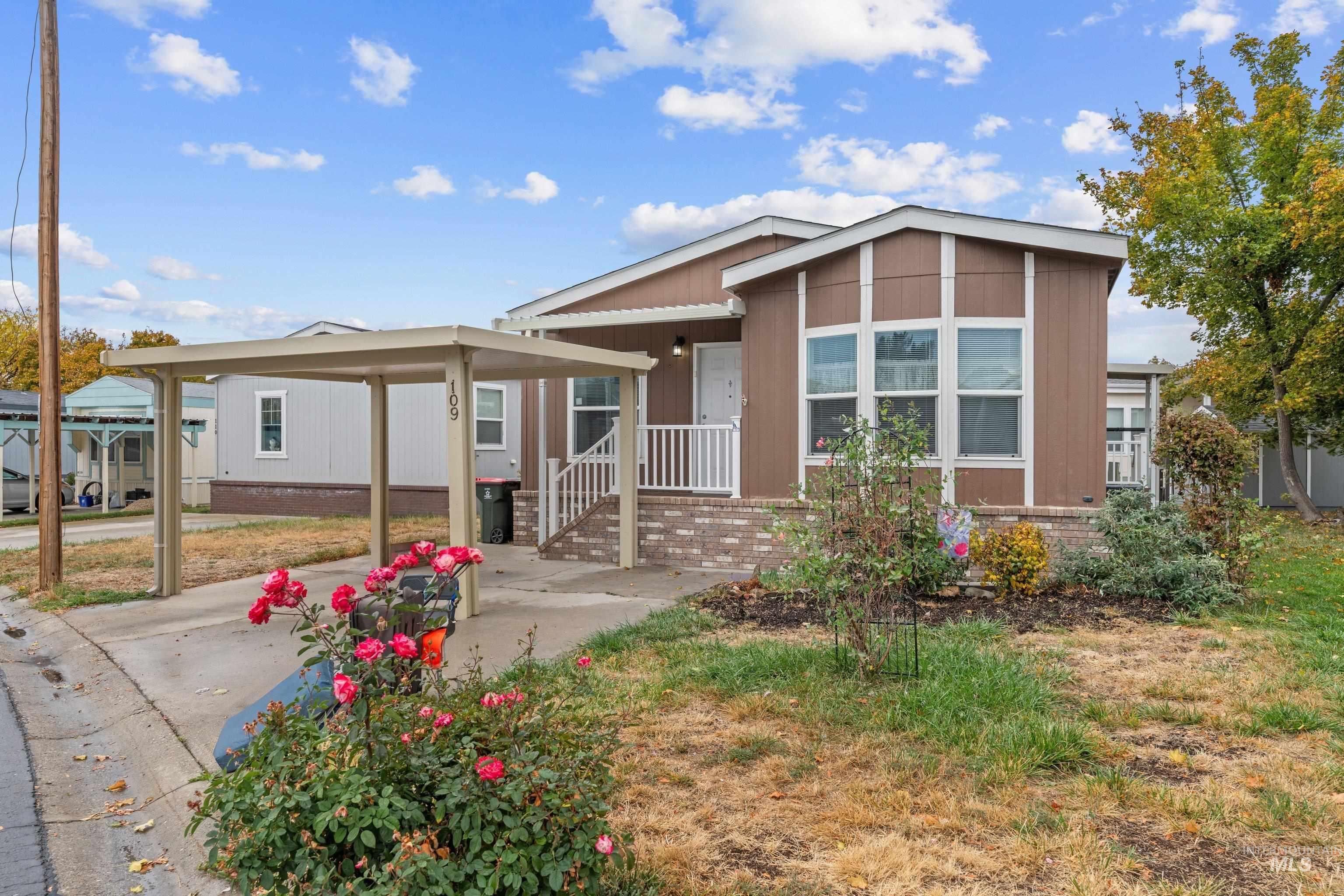 700 E Fairview Ave #109 — photo