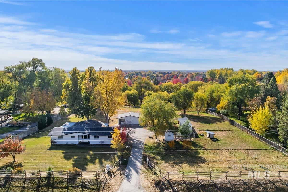 355 E Beacon Light Rd — photo