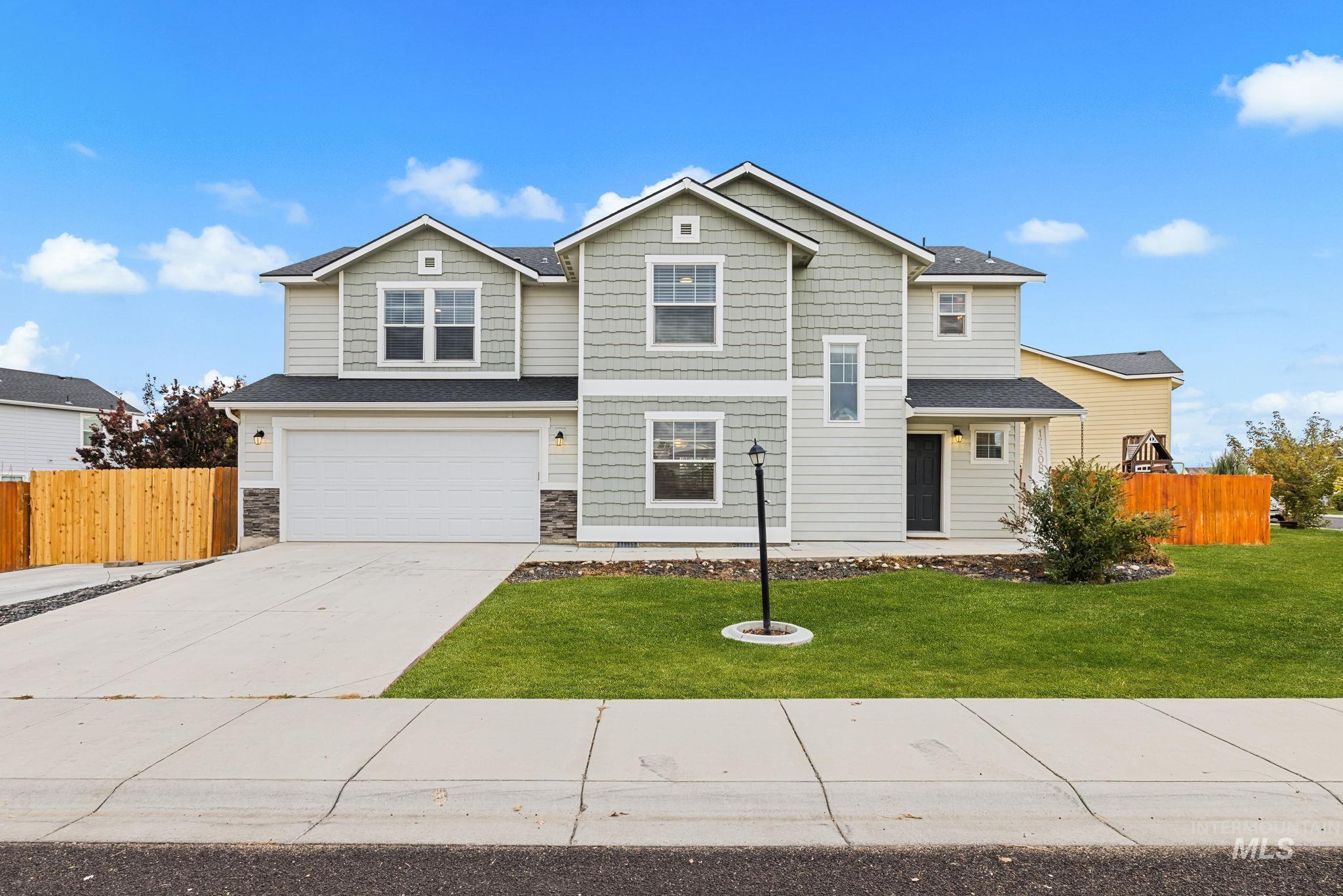 17608 Mesa Springs Ave — photo