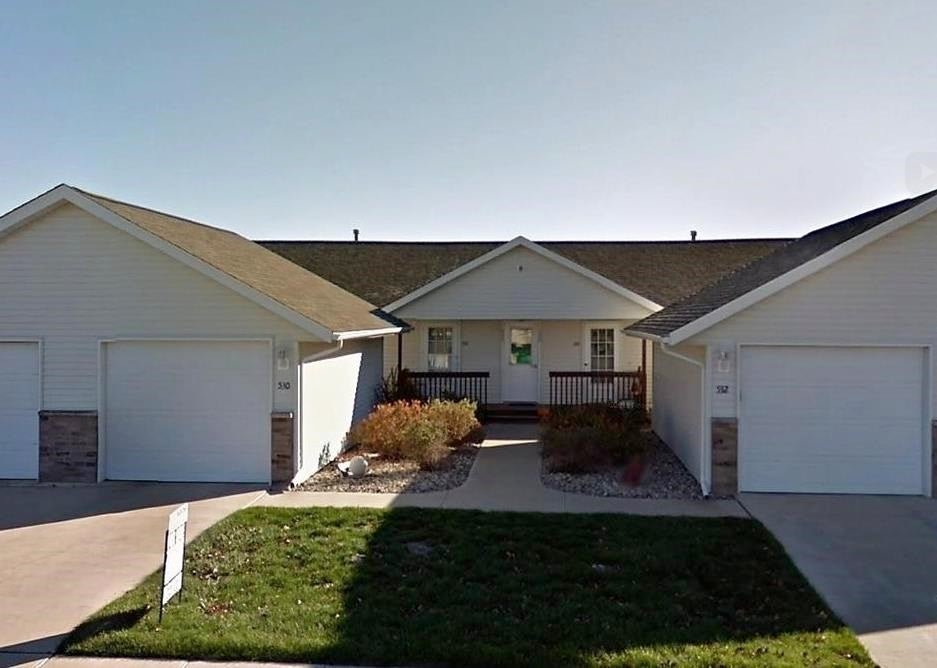 534 Iris Ave — photo