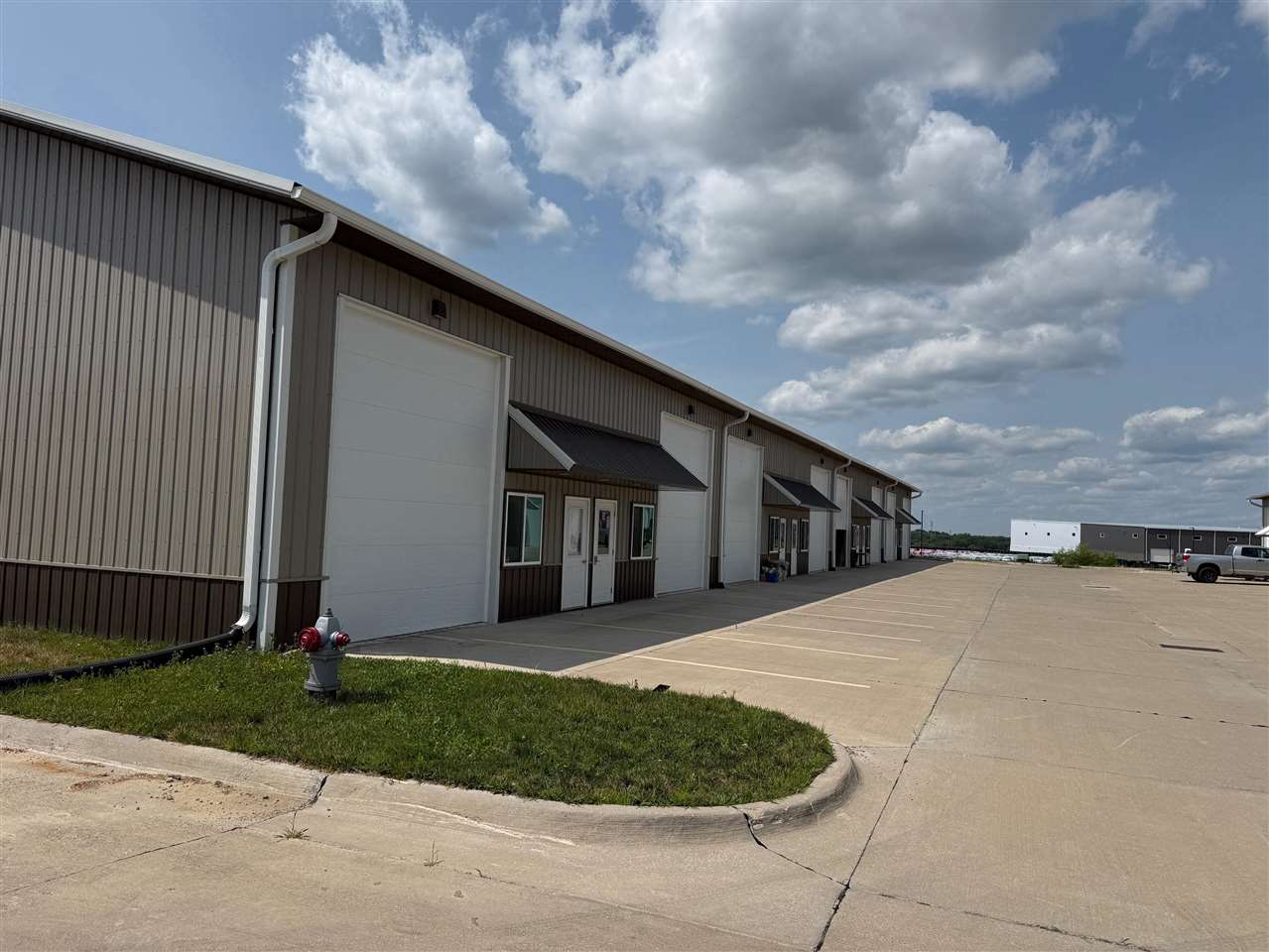 128 Greenfield Dr Unit E — photo