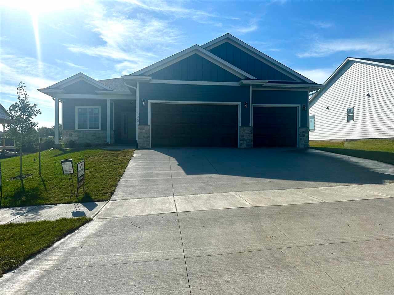125 S Seven Oaks Rd — photo
