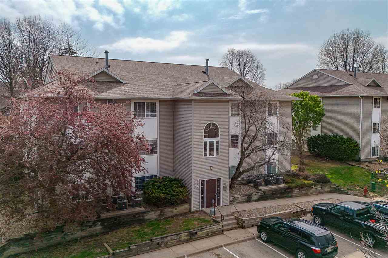 429-451 S Scott Boulevard — photo