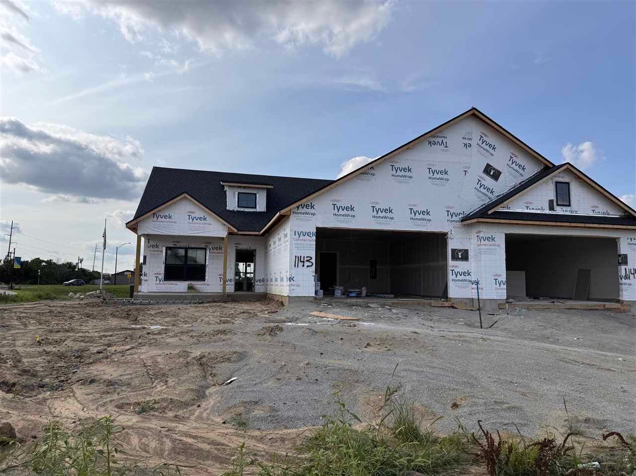 1143 Edward Drive — photo