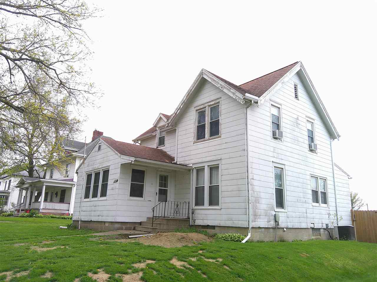 603 Williams St — photo