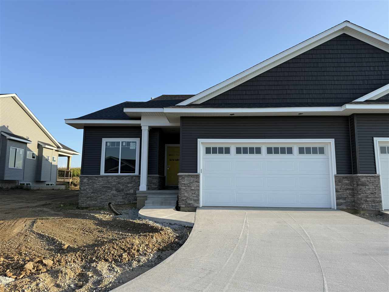 1296 Berkshire Lane — photo