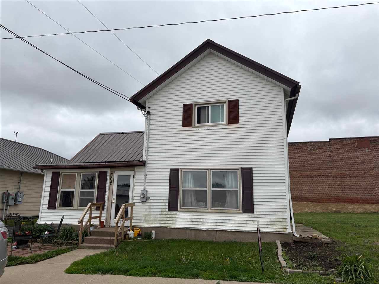 302 Long Ave — photo