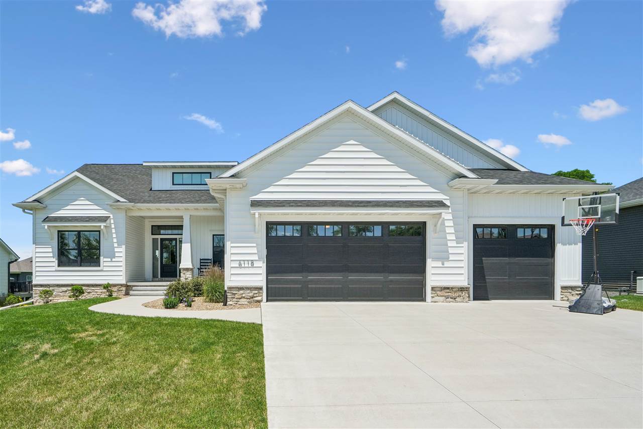 6118 NE Rapids Ridge Rd. — photo