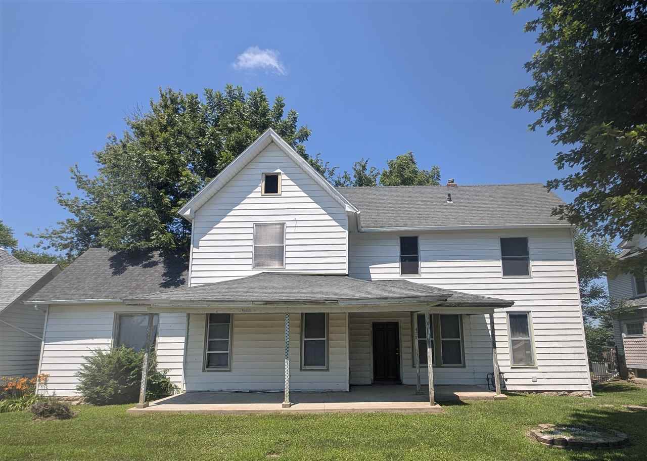 408 E 7 — photo